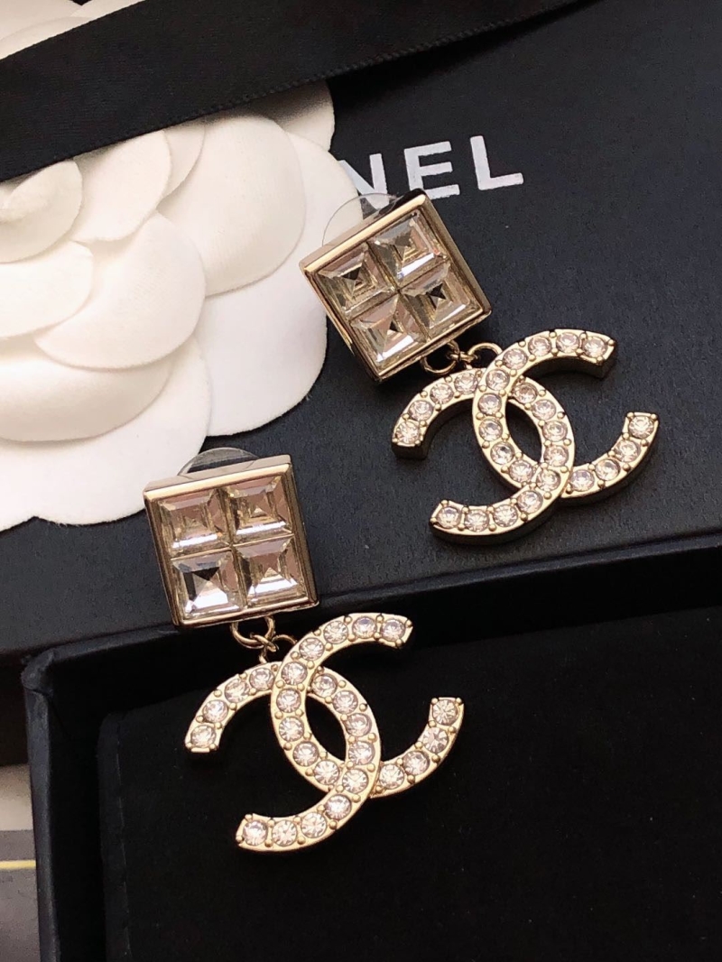 Ch**el earrings